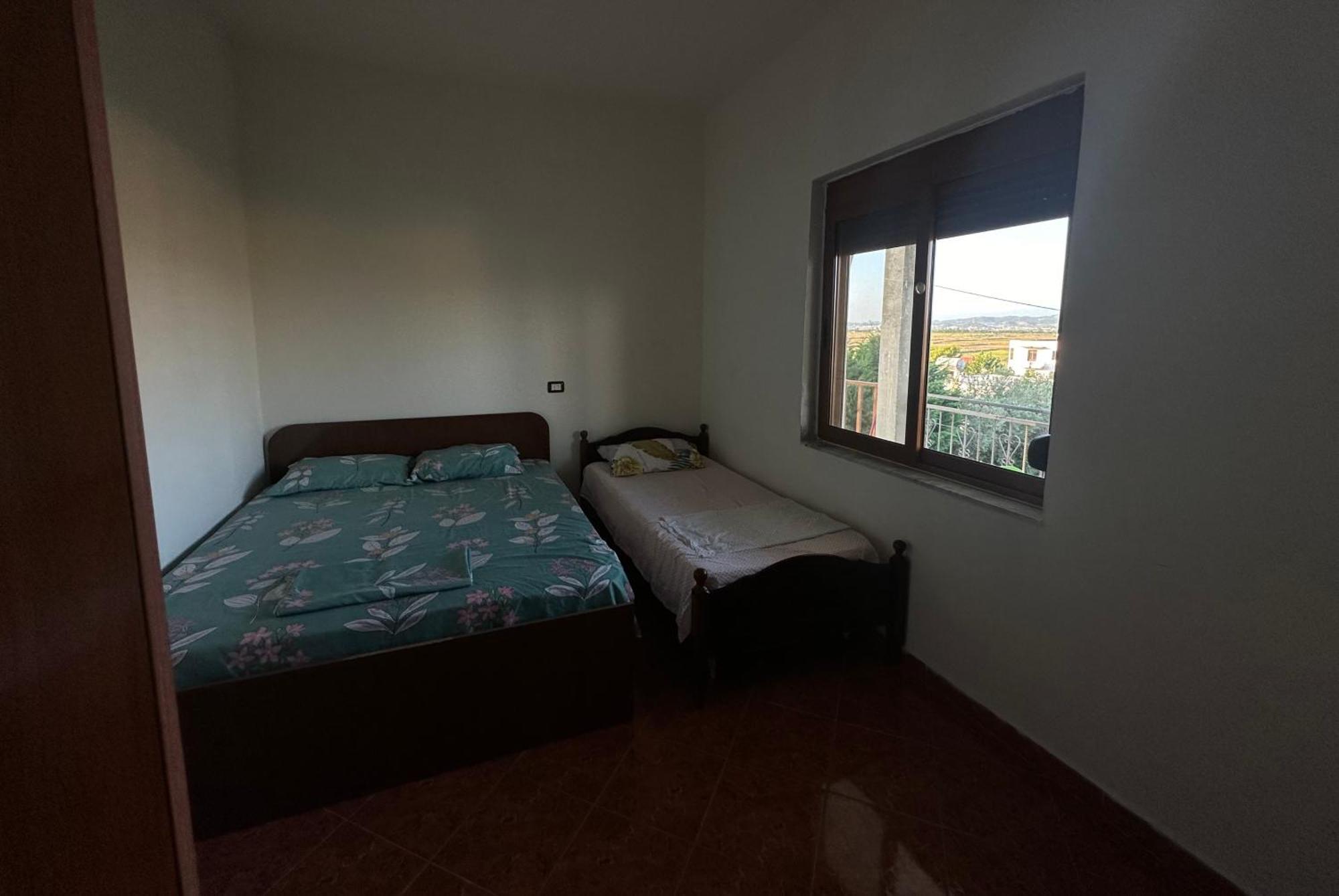 Apartment For Rent Vacation Krasniqi Karpen Eksteriør bilde