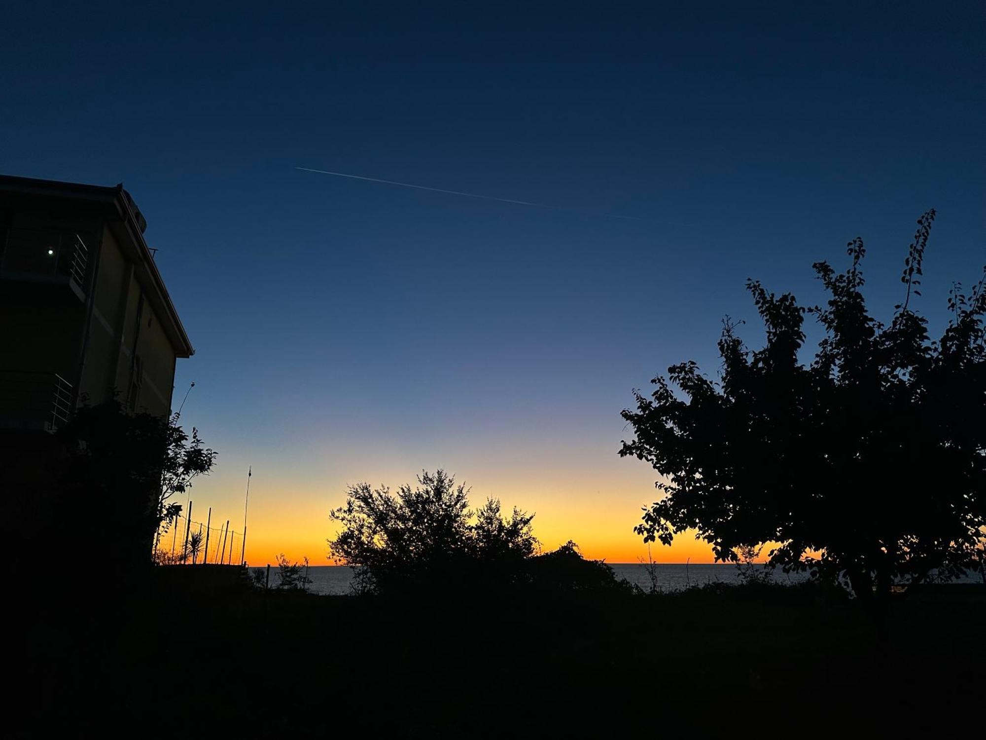 Apartment For Rent Vacation Krasniqi Karpen Eksteriør bilde